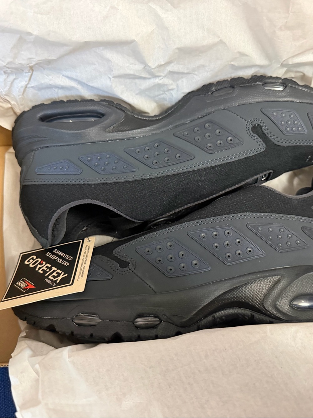Women’s Nike air max sndr gore-Tex shoes size 8 brand new black GTX shoes - Picture 2 of 12